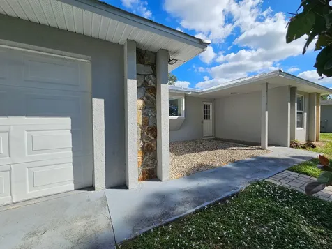 8236 97th Avenue Vero Beach FL 32967