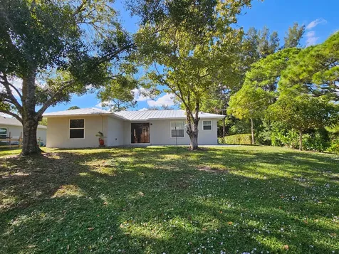 8236 97th Avenue Vero Beach FL 32967