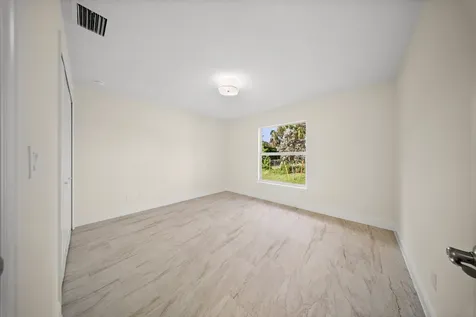 5711 Myrtle Drive Fort Pierce FL 34982