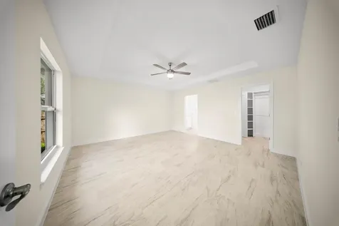5711 Myrtle Drive Fort Pierce FL 34982