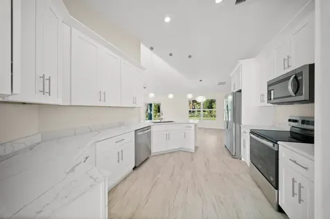 5711 Myrtle Drive Fort Pierce FL 34982