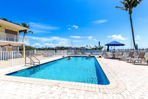 2508 Bay Drive Pompano Beach FL 33062