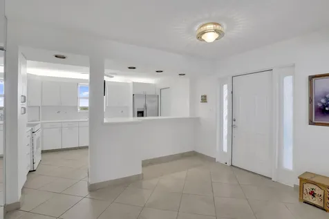 1051 Hillsboro Mile Hillsboro Beach FL 33062