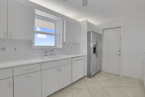 1051 Hillsboro Mile Hillsboro Beach FL 33062