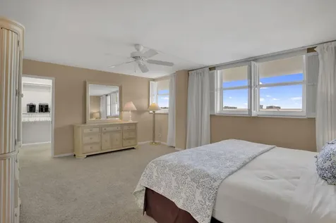 1051 Hillsboro Mile Hillsboro Beach FL 33062