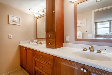 1051 Hillsboro Mile Hillsboro Beach FL 33062