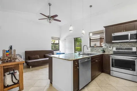 6100 Manchester Lane Davie FL 33331