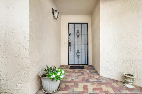 6100 Manchester Lane Davie FL 33331