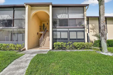 815 Sky Pine Way Greenacres FL 33415