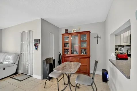 815 Sky Pine Way Greenacres FL 33415