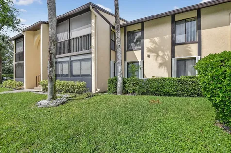815 Sky Pine Way Greenacres FL 33415