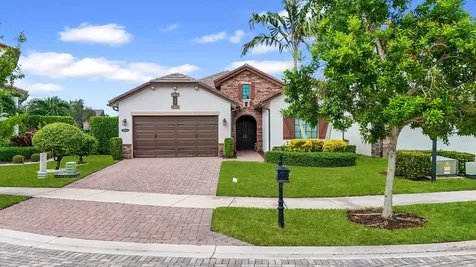 8259 Grand Prix Lane Boynton Beach FL 33472