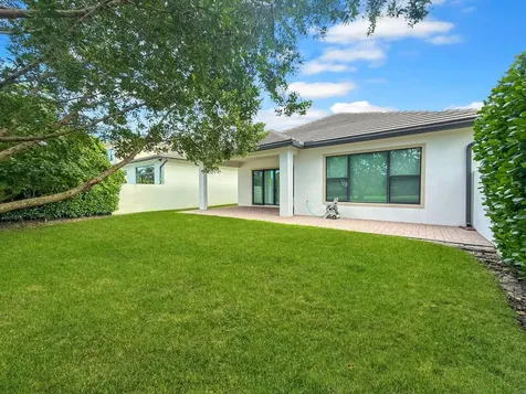 8259 Grand Prix Lane Boynton Beach FL 33472