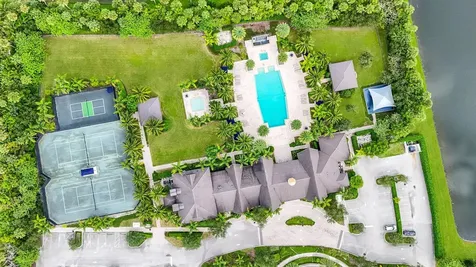8259 Grand Prix Lane Boynton Beach FL 33472
