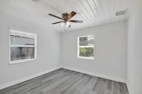 1373 W 30th Street Riviera Beach FL 33404