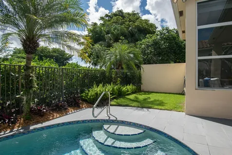 7916 Montecito Place Delray Beach FL 33446
