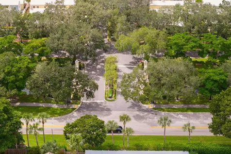 5906 Michaux Street Boca Raton FL 33433