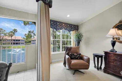 222 Legendary Circle Palm Beach Gardens FL 33418