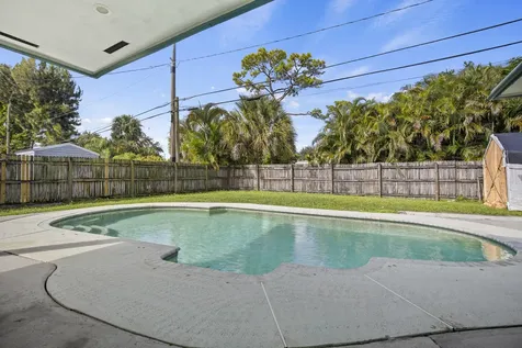 333 Masters Road Palm Springs FL 33461