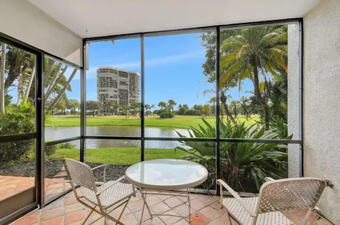 1906 Presidential Way West Palm Beach FL 33401