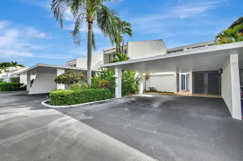1906 Presidential Way West Palm Beach FL 33401