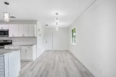1899 Se Adair Street Port Saint Lucie FL 34952