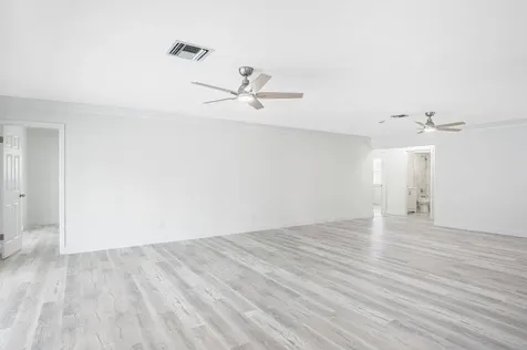 1899 Se Adair Street Port Saint Lucie FL 34952