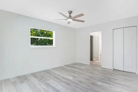 1899 Se Adair Street Port Saint Lucie FL 34952