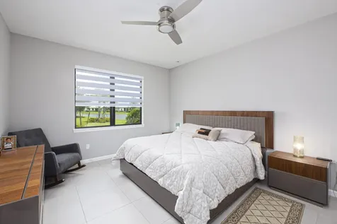 833 SE Courances Drive Port Saint Lucie FL 34984