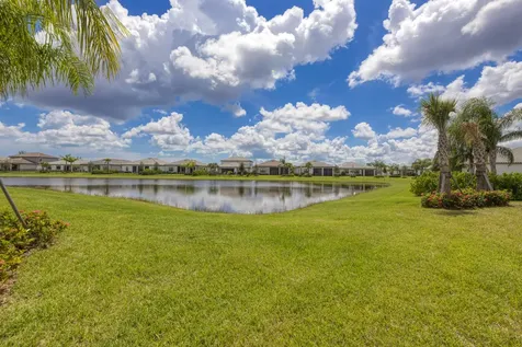 833 SE Courances Drive Port Saint Lucie FL 34984