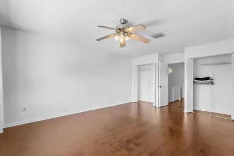 8566 Casa Del Lago Boca Raton FL 33433