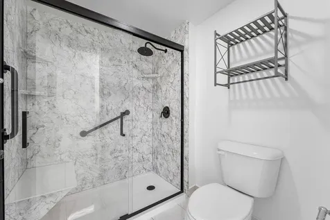 8566 Casa Del Lago Boca Raton FL 33433