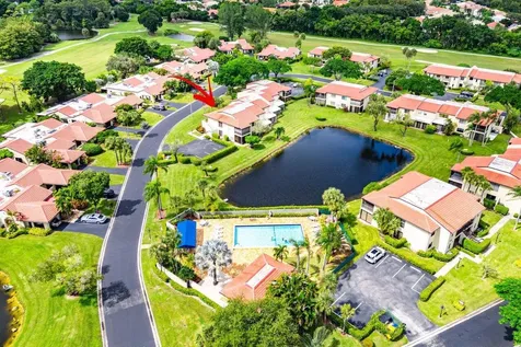 8566 Casa Del Lago Boca Raton FL 33433
