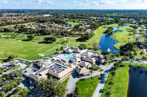 8566 Casa Del Lago Boca Raton FL 33433