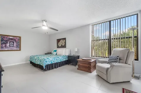 7572 Regency Lake Drive Boca Raton FL 33433