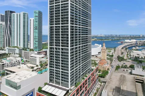 159 Ne 6th Street Miami FL 33132