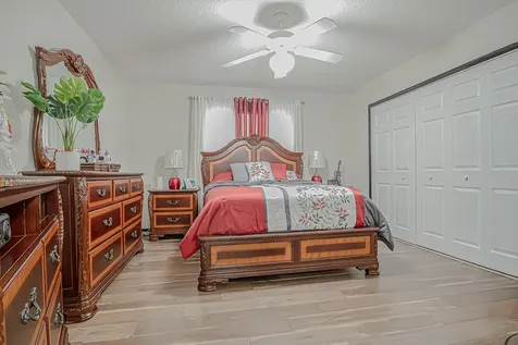 1265 Sw Albenga Avenue Port Saint Lucie FL 34953