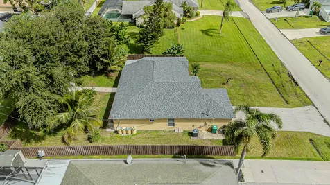 1265 Sw Albenga Avenue Port Saint Lucie FL 34953