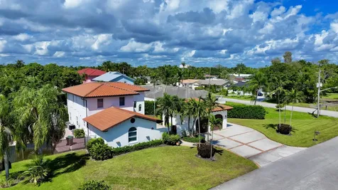 6401 Travis Road West Palm Beach FL 33406