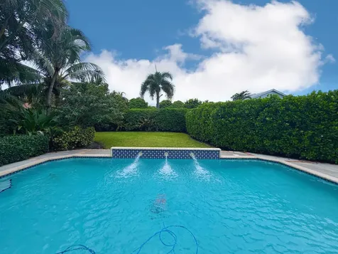 6401 Travis Road West Palm Beach FL 33406
