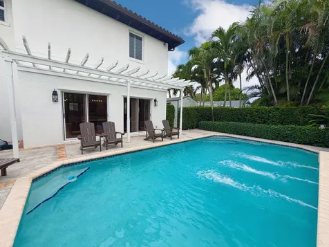 6401 Travis Road West Palm Beach FL 33406