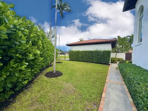 6401 Travis Road West Palm Beach FL 33406