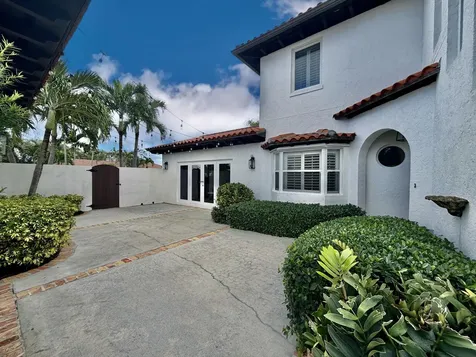 6401 Travis Road West Palm Beach FL 33406