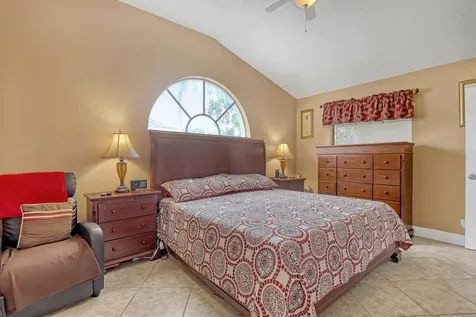 5135 Foxhall Place West Palm Beach FL 33417