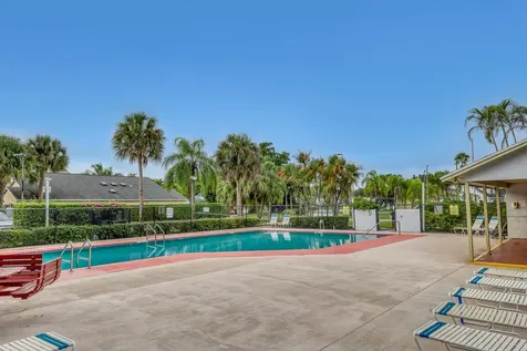 5135 Foxhall Place West Palm Beach FL 33417