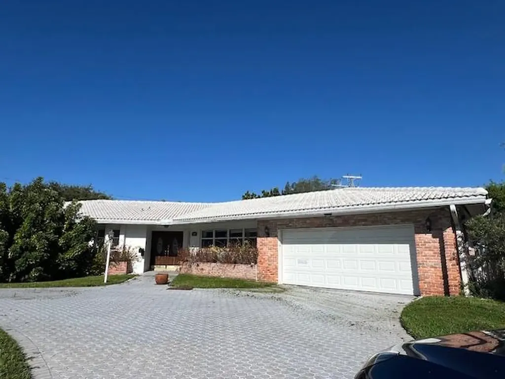 200 Walton Heath Drive Atlantis FL 33462