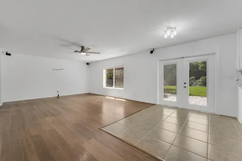 4455 55th Street Vero Beach FL 32967