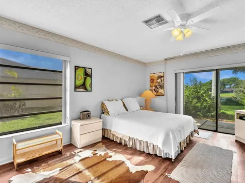 3537 Lakeview Drive Delray Beach FL 33445