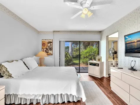 3537 Lakeview Drive Delray Beach FL 33445