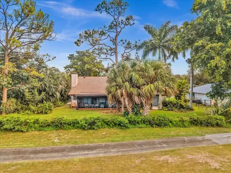 3537 Lakeview Drive Delray Beach FL 33445